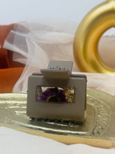 Load image into Gallery viewer, Sm Muted Brown Claw Clip Infused with Real Flowers in Resin.