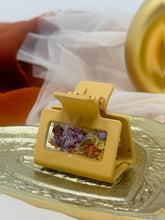 Load image into Gallery viewer, Sm Mustard Clip Infused with Real orange toned Flowers in Resin.