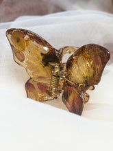 Load image into Gallery viewer, Crystal Brown Butterfly Clip Infused with Real Flowers in Resin.