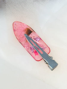 Pink No dent resin clip with Real White Daisy Flowers Cast Inside.