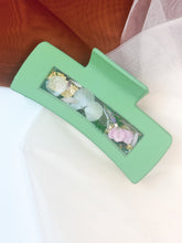 Load image into Gallery viewer, Pastel Green Claw Clip Infused with Real Flowers in Resin.