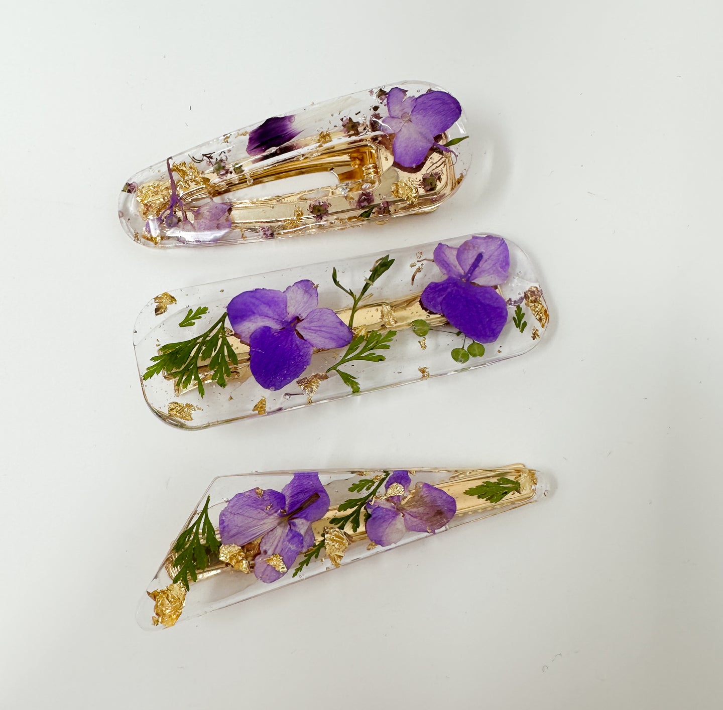 Flat Resin Real Flower clips: MADE TO ORDER, CHOOSE YOUR OWN FLOWERS