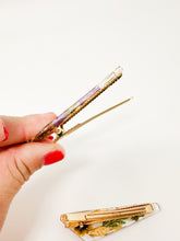 Load image into Gallery viewer, Flat Resin Real Flower clips: MADE TO ORDER, CHOOSE YOUR OWN FLOWERS