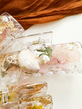 Load image into Gallery viewer, Beachy Shells- Clear Claw Clips Infused with Real Pressed Flowers Cast in Resin. MADE TO ORDER: Choose Your Own Flowers. (Copy)