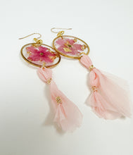 Load image into Gallery viewer, Gold Filled Pink Flower tassel earrings