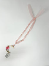 Load image into Gallery viewer, Rearview Mirror Real flower light pink Sun Catcher Accessory