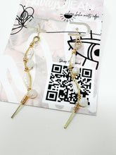 Load image into Gallery viewer, Genuine pearls and quartz stone gold filled earrings.