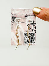 Load image into Gallery viewer, Genuine pearls and quartz stone gold filled earrings.