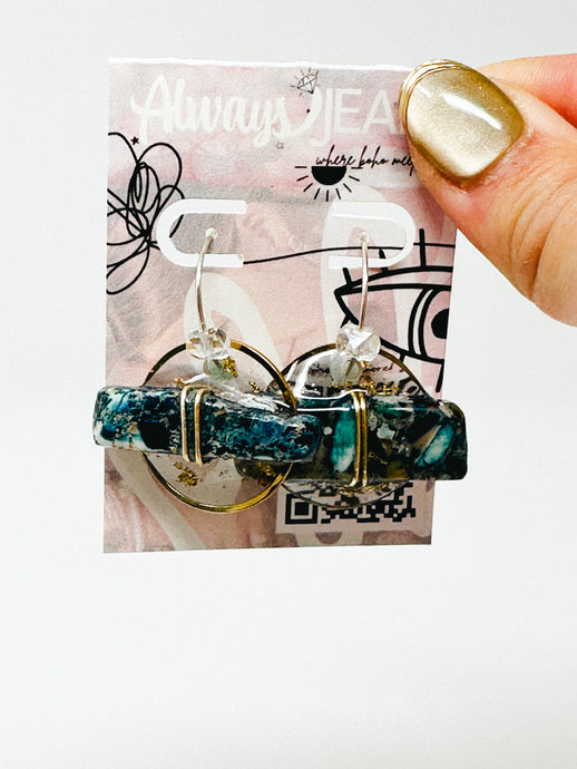 Agate wire wrapped gold and sterling silver earrings.