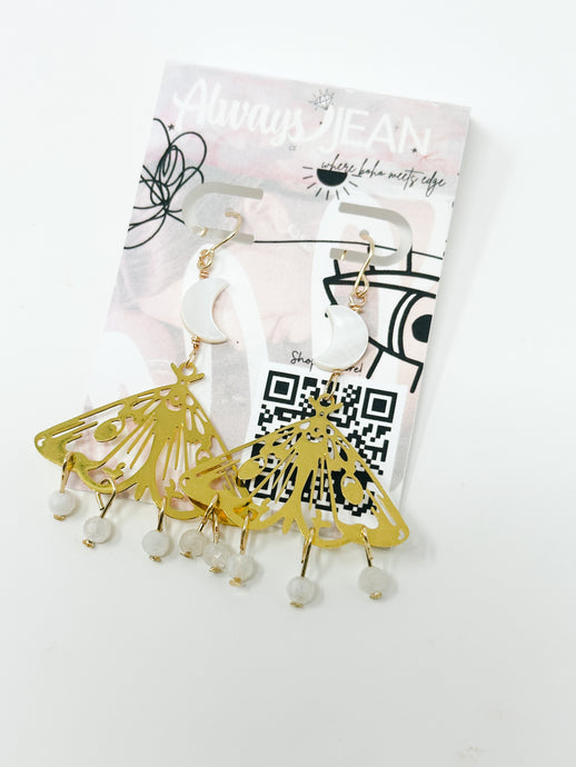Moon pearl moth charm quartz earrings.