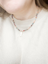 Load image into Gallery viewer, Shells and pearls fish necklace