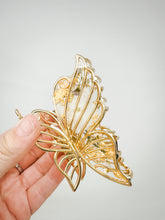 Load image into Gallery viewer, Fancy Metal Butterfly Clips