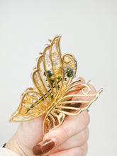 Load image into Gallery viewer, Fancy Metal Butterfly Clips