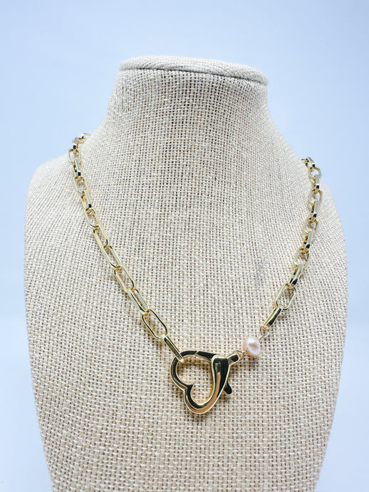 Paper clip necklace with genuine pearl and heart clasp
