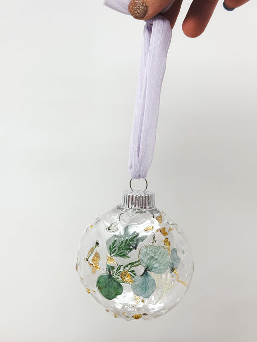 Pressed flower resin ball ornament