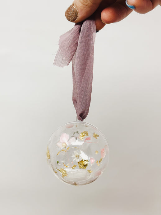 Pressed flower resin ball ornament