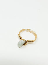 Load image into Gallery viewer, Aquamarine Stone Gold Wire Ring
