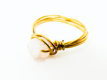 Load image into Gallery viewer, Rose Quartz Stone Brass Wire Ring