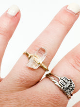 Load image into Gallery viewer, Quartz Crystal Gold Wire Ring