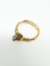 Load image into Gallery viewer, Smokey Quartz Stone Gold Wire Ring