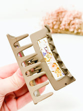 Load image into Gallery viewer, Tan Claw Clip with Multicolored Flowers