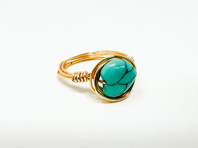 Turquoise Heart Stone Gold Wire Ring
