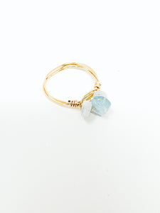 Aquamarine Stones Gold Wire Ring