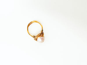 Pink Pearl Brass Wire Ring