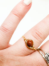 Load image into Gallery viewer, Duzy Stone Gold Wire Ring