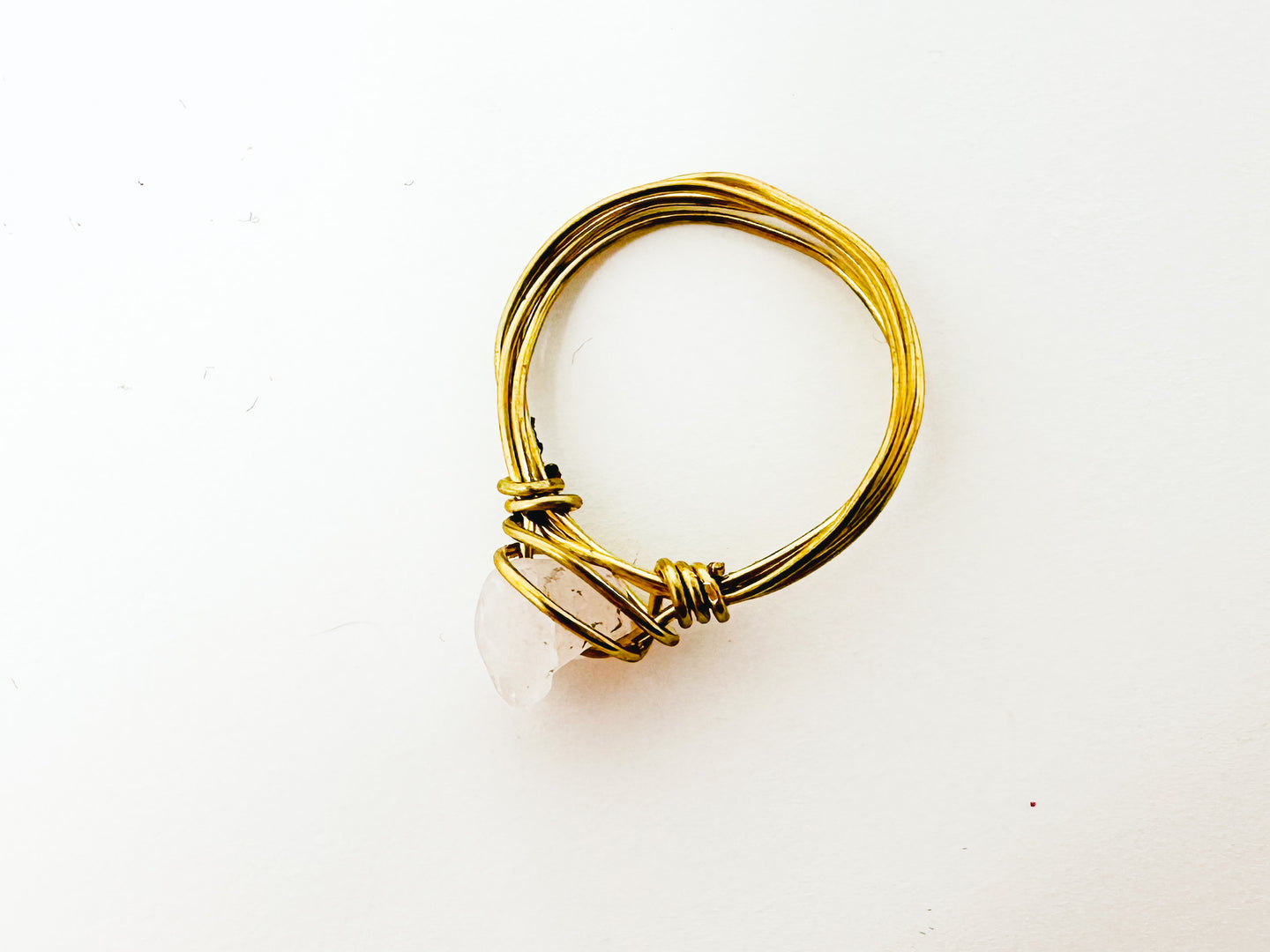 Rose Quartz Stone Brass Wire Ring