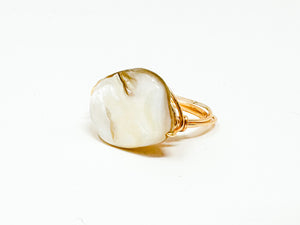 White Shell Gold Wire Ring