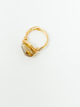 Load image into Gallery viewer, Chandelier Style Glass Bead Gold Wire Ring