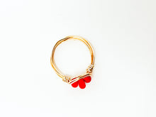 Load image into Gallery viewer, Red Stone Gold Wire Ring